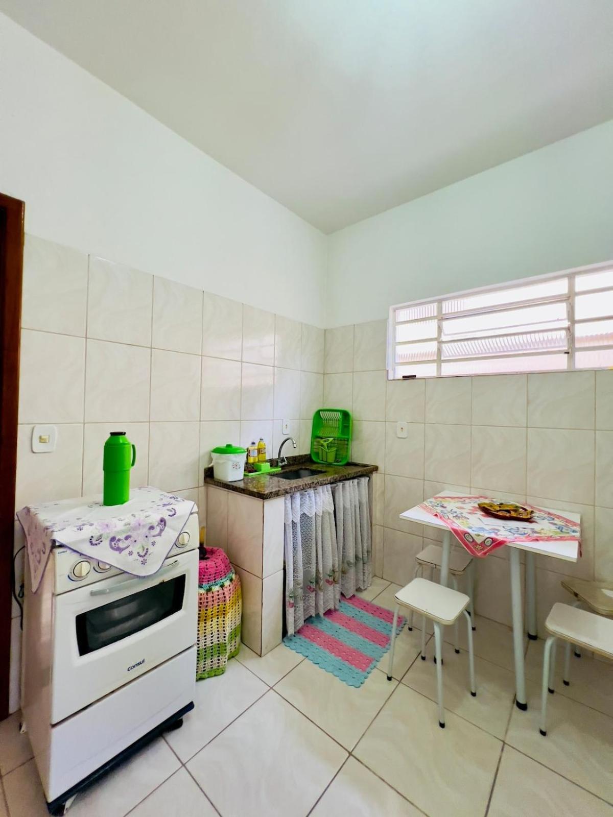 Casa de férias Casa Bauri Espacosa Com Churrasqueira E So 600m Da Pereque Acu *