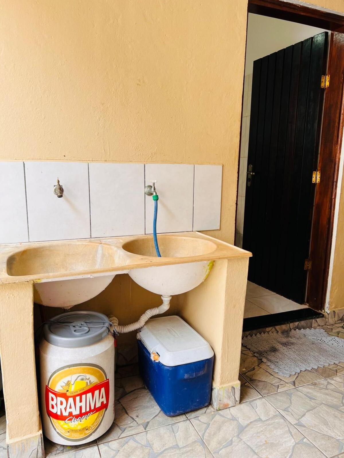Casa de férias Casa Bauri Espacosa Com Churrasqueira E So 600m Da Pereque Acu Ubatuba
